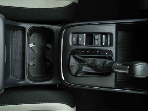 Used 2024 Honda CR-V EX image 21