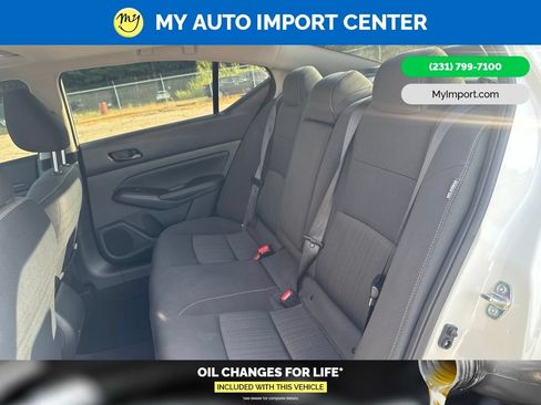 Used 2025 Nissan Altima 2.5 SV w/ SV Special Edition Package AWD/4WD image 24