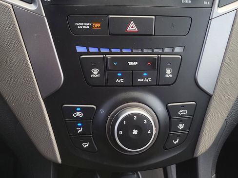 Used 2015 Hyundai Santa Fe Sport w/ Option Group 02 FWD image 25
