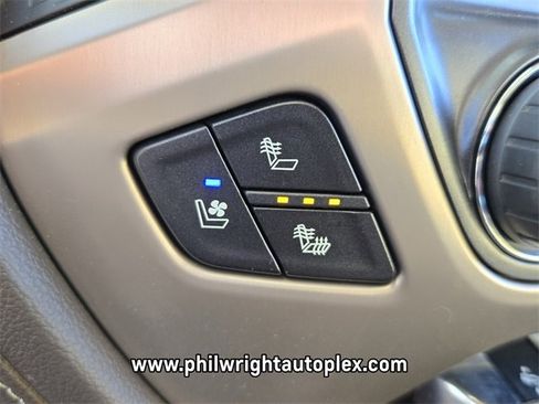 Used 2019 GMC Sierra 3500 Denali w/ Duramax Plus Package image 26