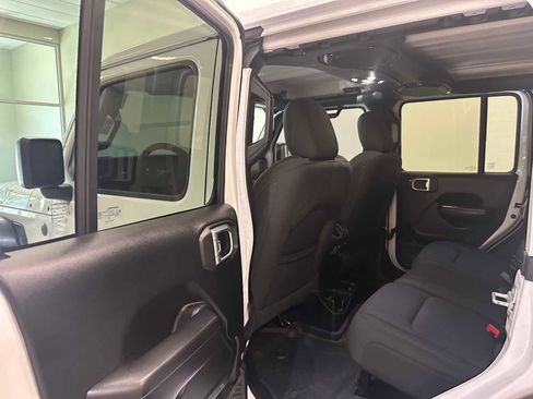 Used 2020 Jeep Wrangler Unlimited Sport AWD/4WD image 24