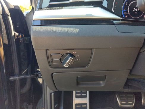 Used 2022 Volkswagen Arteon SE image 26