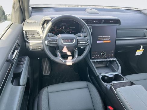 New 2026 GMC Terrain AT4 w/ Convenience Package III AWD/4WD image 11