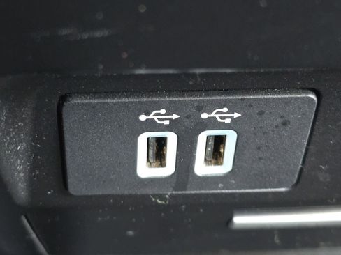 Used 2018 Ford F150 XLT w/ Equipment Group 302A Luxury image 6