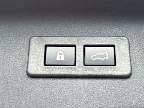 New 2026 Subaru Forester Limited AWD/4WD image 33
