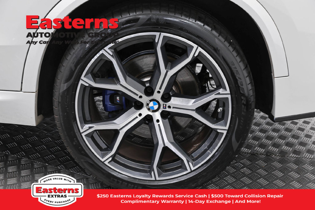 Used 2022 BMW X5 xDrive40i w/ M Sport Package AWD/4WD image 36