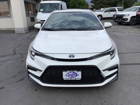 Used 2025 Toyota Corolla SE w/ SE Premium Package AWD/4WD image 5
