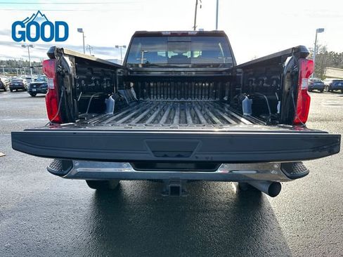 Used 2022 Chevrolet Silverado 2500 LTZ w/ LTZ Plus Package image 34