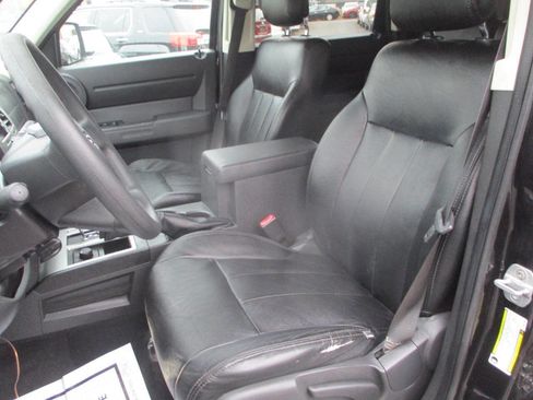Used 2011 Dodge Nitro Heat image 20