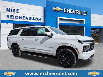 New 2026 Chevrolet Suburban LT w/ Comfort Package