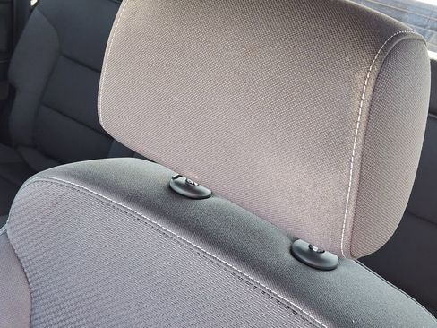 Used 2018 Chevrolet Silverado 1500 LT w/ Texas Edition image 14