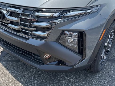 New 2025 Hyundai Tucson XRT image 9