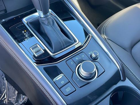 New 2025 MAZDA CX-5 Signature image 22