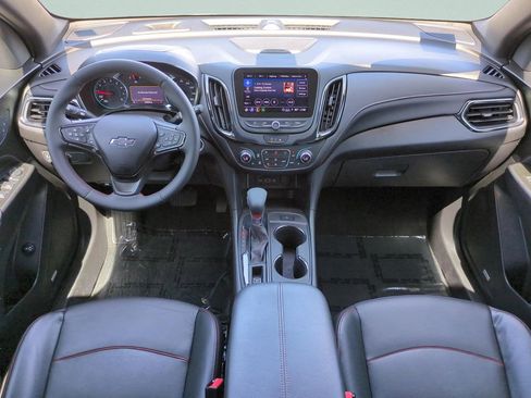 Used 2023 Chevrolet Equinox RS w/ RS Leather Package image 13