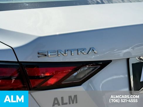 Used 2022 Nissan Sentra SV FWD image 6
