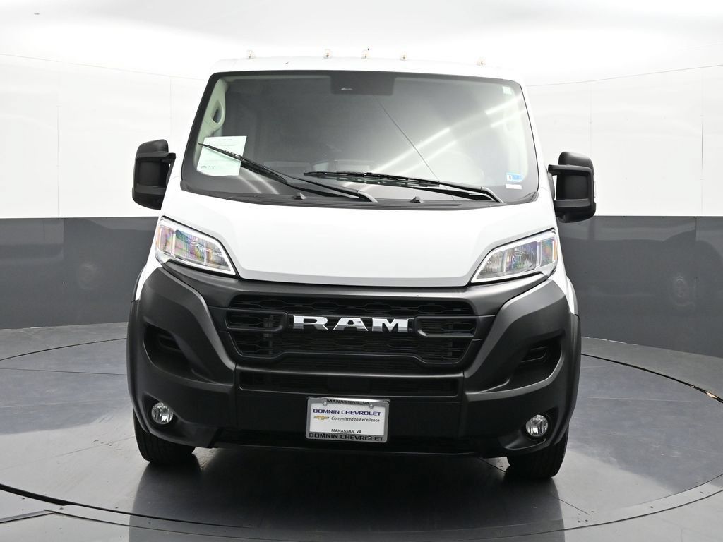 Used 2025 RAM ProMaster 2500 w/ Convenience Group FWD image 8
