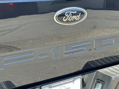 Used 2020 Ford F150 Lariat w/ Equipment Group 502A Luxury AWD/4WD image 25