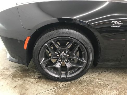 Used 2024 Dodge Charger R/T w/ Plus Group image 39