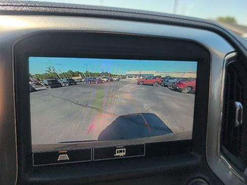 Used 2021 Chevrolet Silverado 1500 LT Trail Boss w/ Convenience Package II AWD/4WD image 33