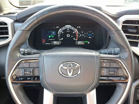Certified 2024 Toyota Sequoia Platinum AWD/4WD image 20