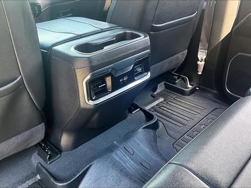 Used 2024 GMC Sierra 1500 Elevation w/ Elevation Premium Package AWD/4WD image 31