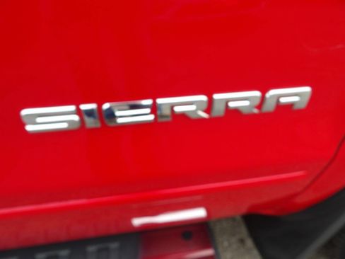 Used 2014 GMC Sierra 1500 SLE w/ Suspension Package, Off-Road RWD image 13