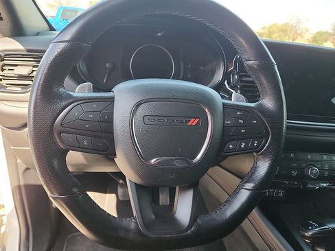 Used 2021 Dodge Durango R/T w/ Technology Group RWD image 12