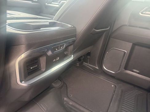 Used 2022 GMC Sierra 1500 SLT RWD image 10