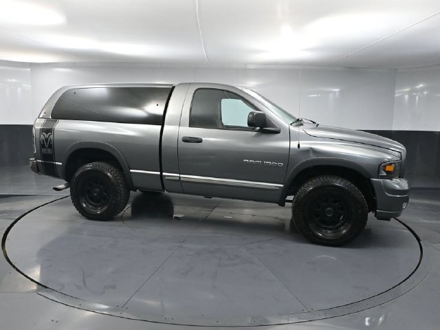 Used 2005 Dodge Ram 1500 Truck SLT w/ Sport Appearance Group AWD/4WD image 2