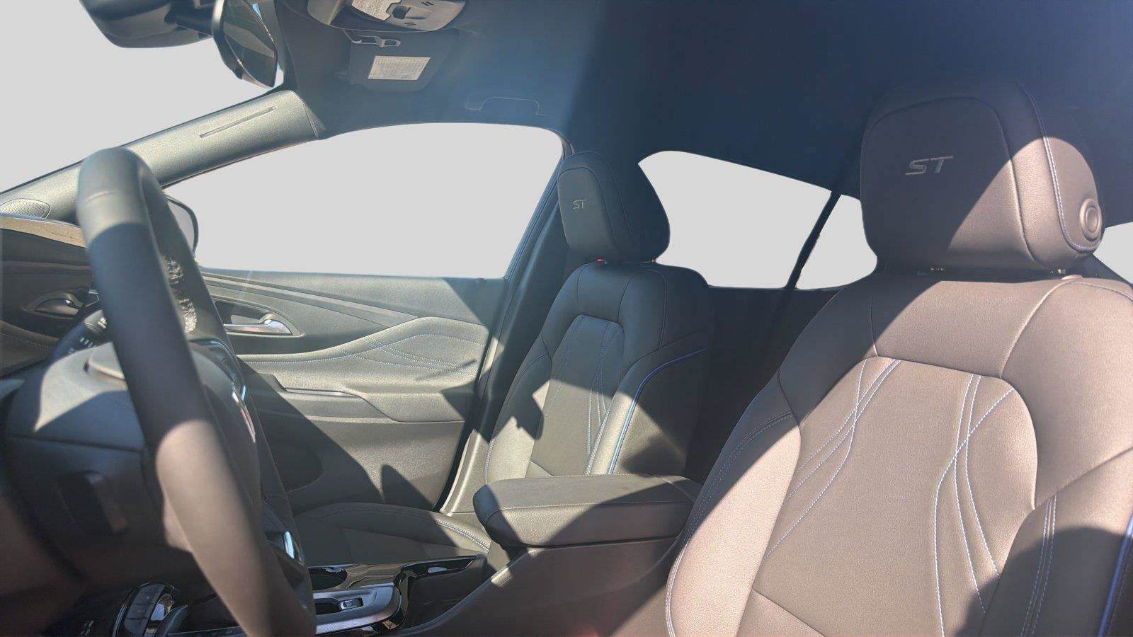 New 2026 Buick Envista Sport Touring w/ Convenience I Package FWD image 17