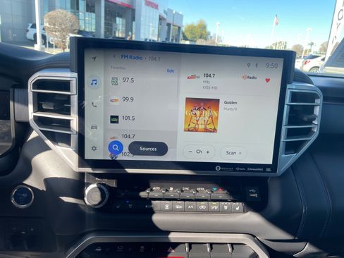 Used 2023 Toyota Tundra Platinum image 28