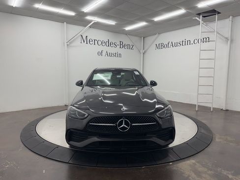 Used 2025 Mercedes-Benz C 300 Sedan image 2