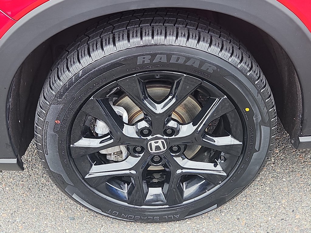 Certified 2025 Honda HR-V Sport image 10