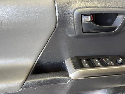 Used 2023 Toyota Tacoma SR5 image 12