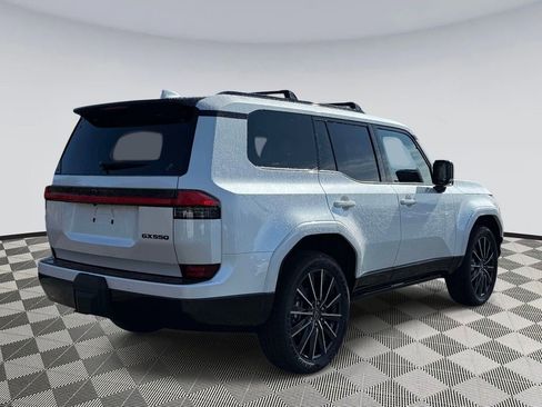 New 2026 Lexus GX 550 image 2