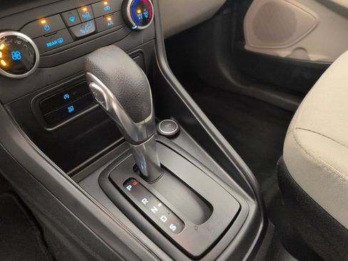 Certified 2021 Ford EcoSport S FWD image 28