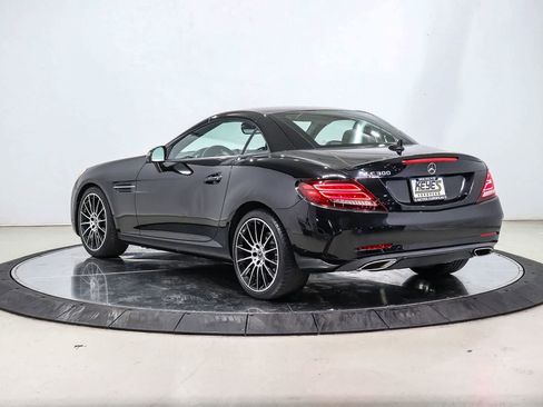 Used 2020 Mercedes-Benz SLC 300 image 2