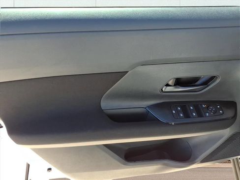 New 2026 Nissan Kicks S image 15