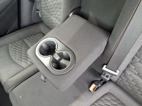 Used 2021 Chevrolet Equinox LT image 29