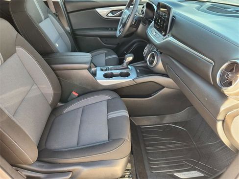 Used 2024 Chevrolet Blazer LT w/ Convenience Package image 14