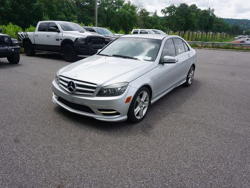 Used 2011 Mercedes-Benz C 300 Sedan image 22