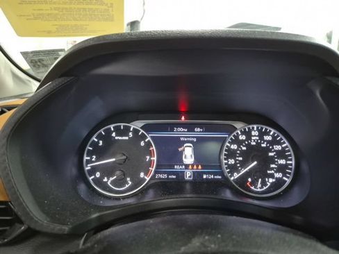 Used 2023 Nissan Sentra SV w/ SV Premium Package FWD image 21
