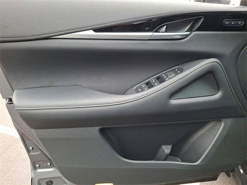 Used 2025 INFINITI QX60 Pure image 12