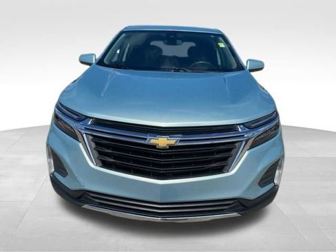 Used 2022 Chevrolet Equinox LT FWD image 2