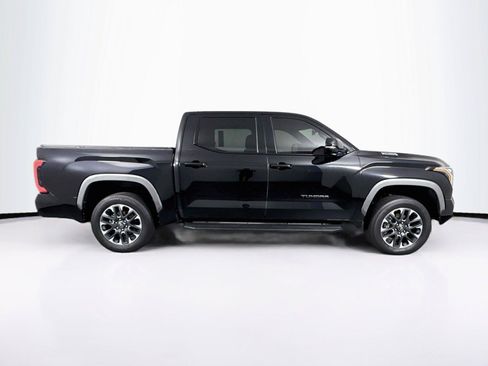 Used 2025 Toyota Tundra Limited AWD/4WD image 11