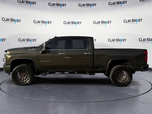 Used 2023 Chevrolet Silverado 2500 High Country image 2