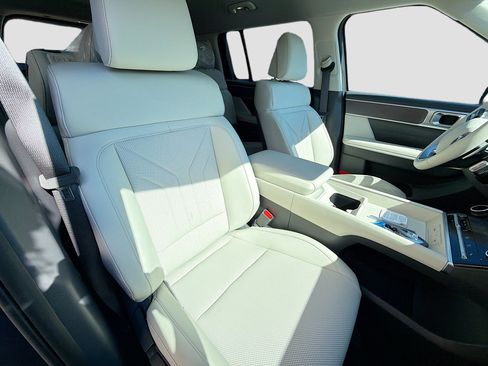 New 2026 Hyundai Santa Fe SEL FWD image 14