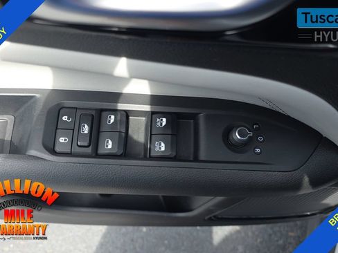 Used 2024 Jeep Compass Limited AWD/4WD image 13