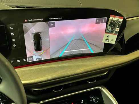 New 2025 Audi Q5 Premium Plus image 3