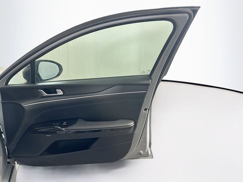 Used 2025 Kia K5 GT-Line w/ GT-Line Premium Package image 32